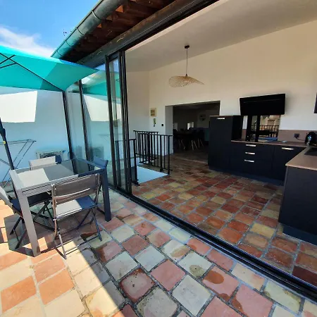 Au Coeur Du Centre Historique - Immeuble Classe - Terrasse - Climatise Apartamento *