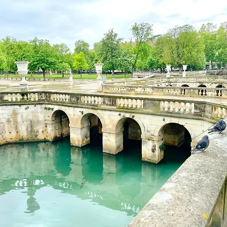 Au Coeur Du Centre Historique - Immeuble Classe - Terrasse - Climatise