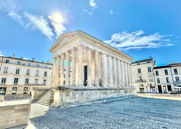 Au Coeur Du Centre Historique - Immeuble Classe - Terrasse - Climatise Appartement *
